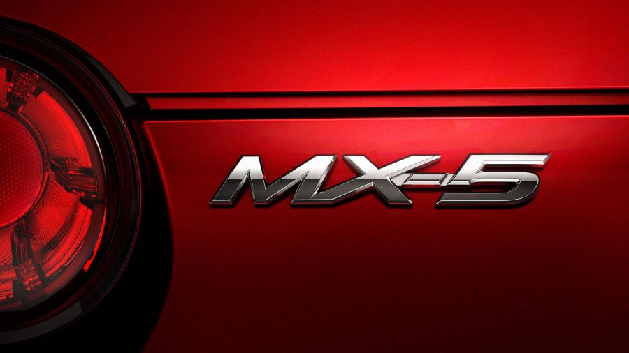  Mazda MX-5 Roadster 2014 года  (фото 12 из 62)